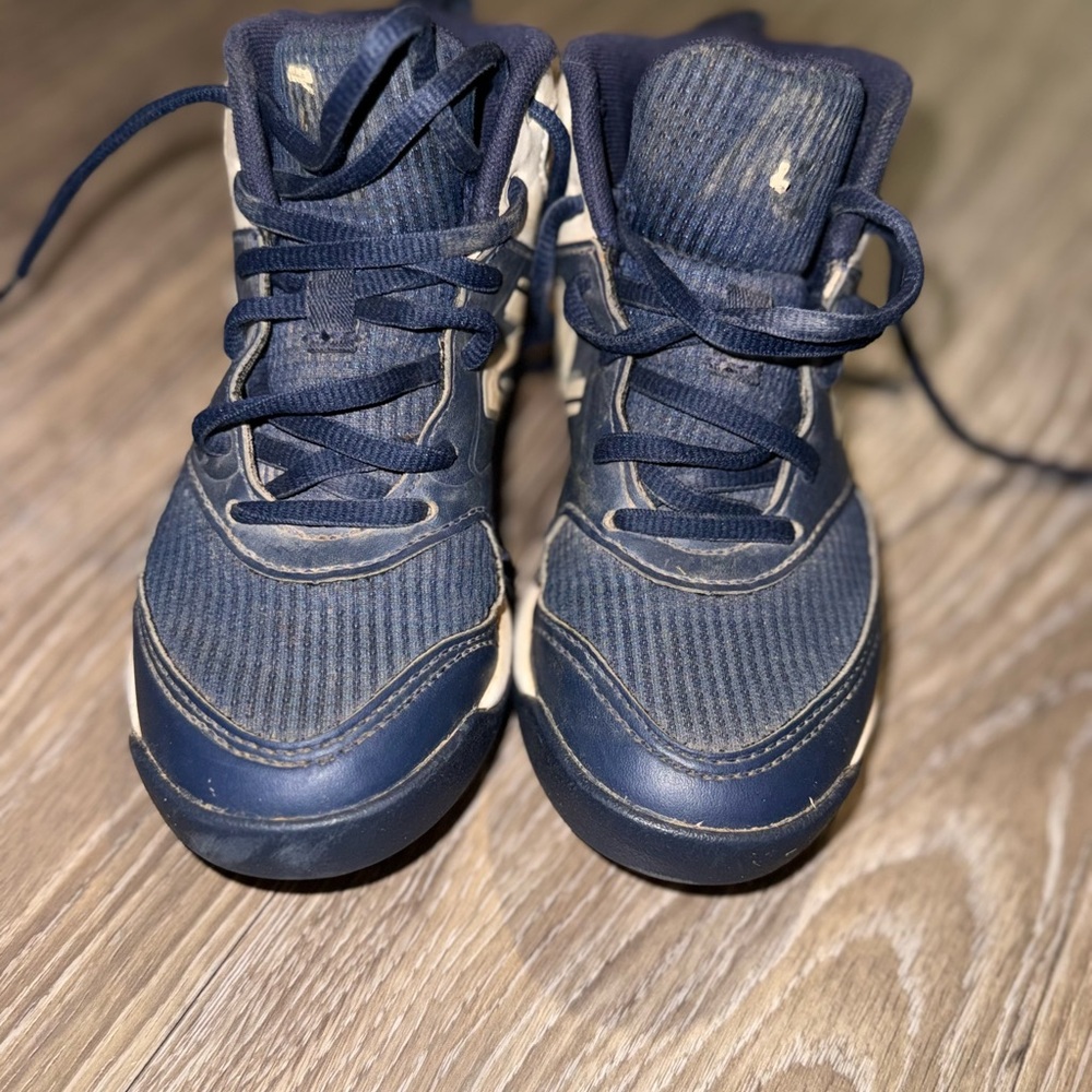 New Balance Kids Navy Cleata
